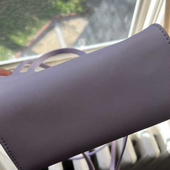Small Lavender Telfar bag - Picture 3 of 5